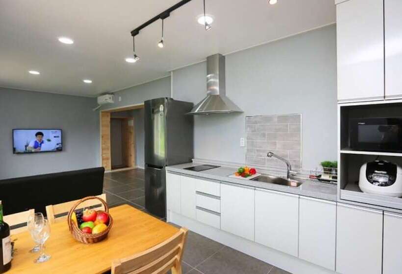 Muju Deogyusansup Pension