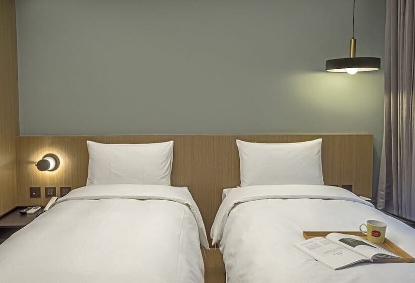 پانسیون Day Plus Sun Moon Lake