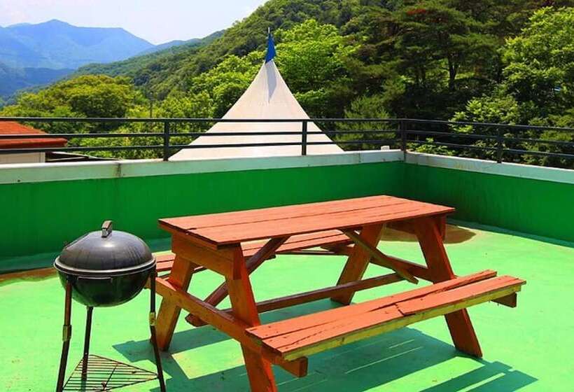 Gapyeong Valley In The Forest Pension