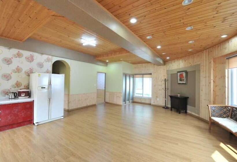 Gapyeong Top Pension