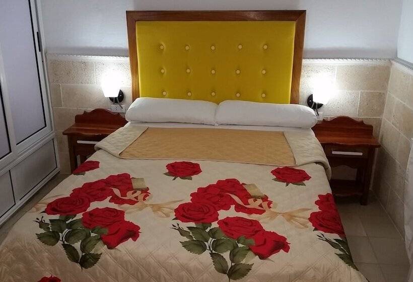 تختخواب و صبحانه Hostal Guerrillera