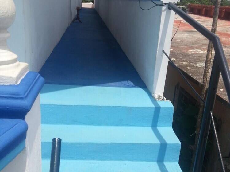 Hostal Acuarama