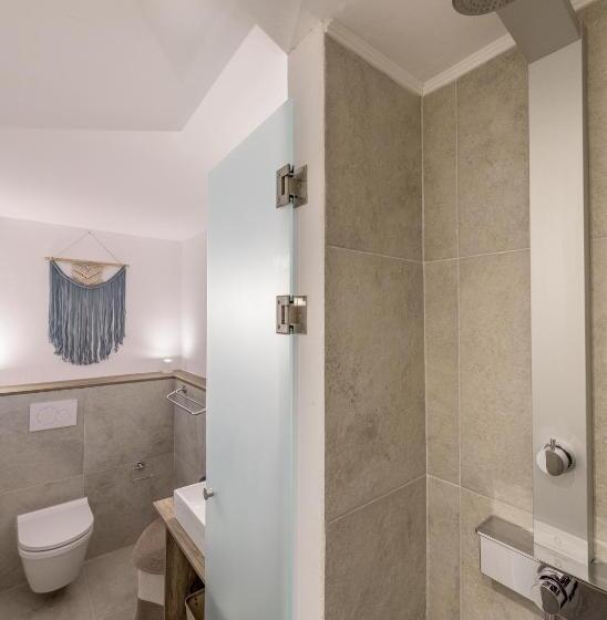 בית מלון כפרי Polyegos View