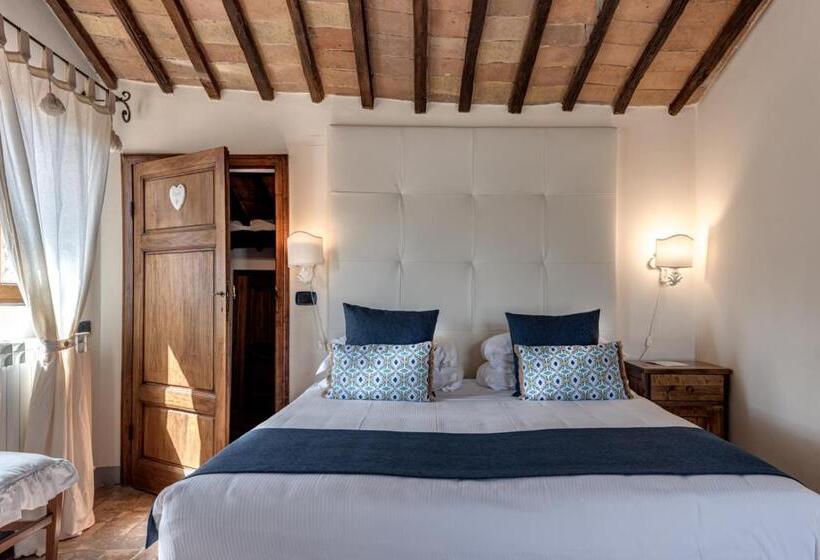 ペンション Borgo Medievale San Quirico D Orcia B&b Capitano Collection Albergo Diffuso