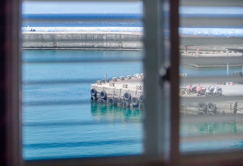 Sea Month Bed And Breakfast