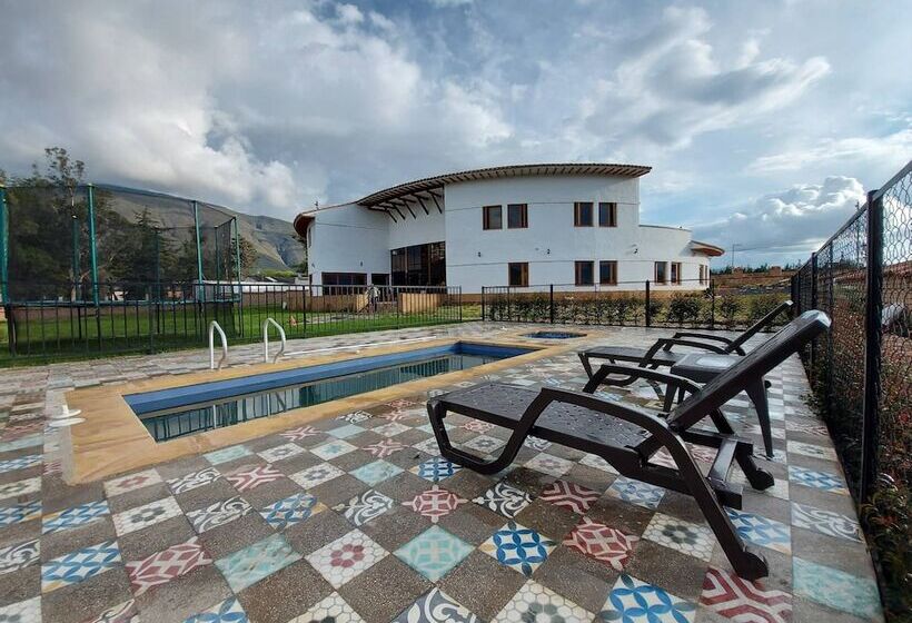 تختخواب و صبحانه Boutique La Alhambra