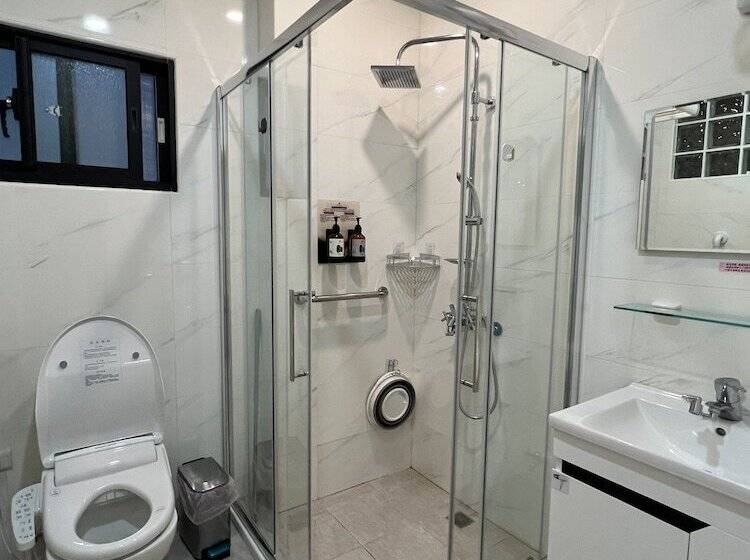 تختخواب و صبحانه Seawave