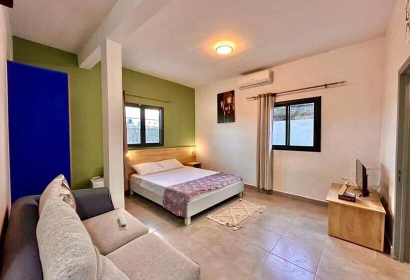 هتل Auberge Du Nord
