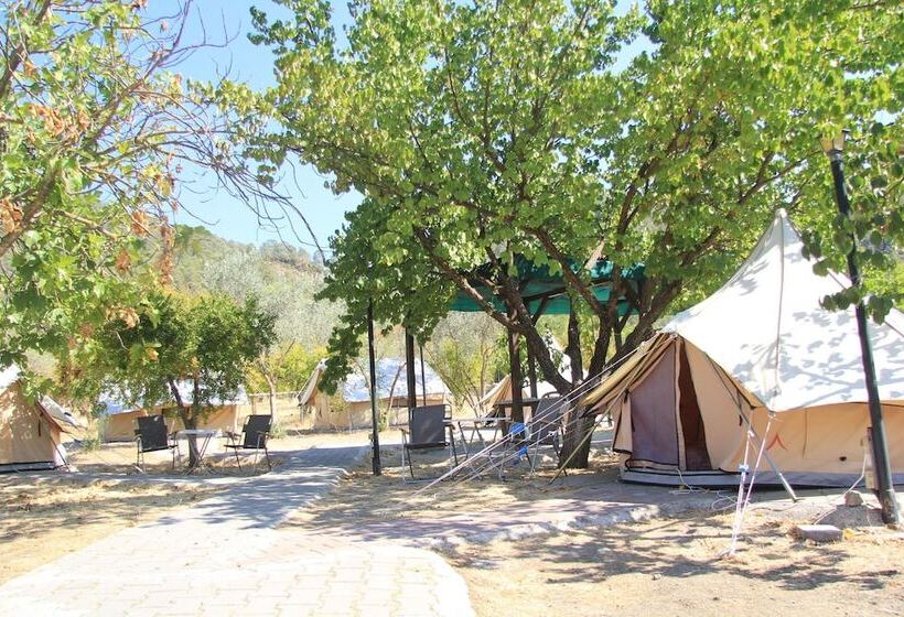هتل Fark Edenler Camping&caravan&bungalows