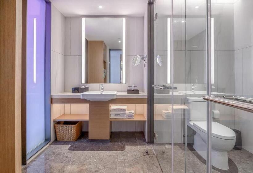 هتل Hampton By Hilton Dongguan Central Plaza