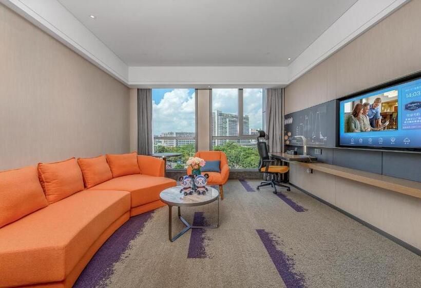 هتل Hampton By Hilton Dongguan Central Plaza