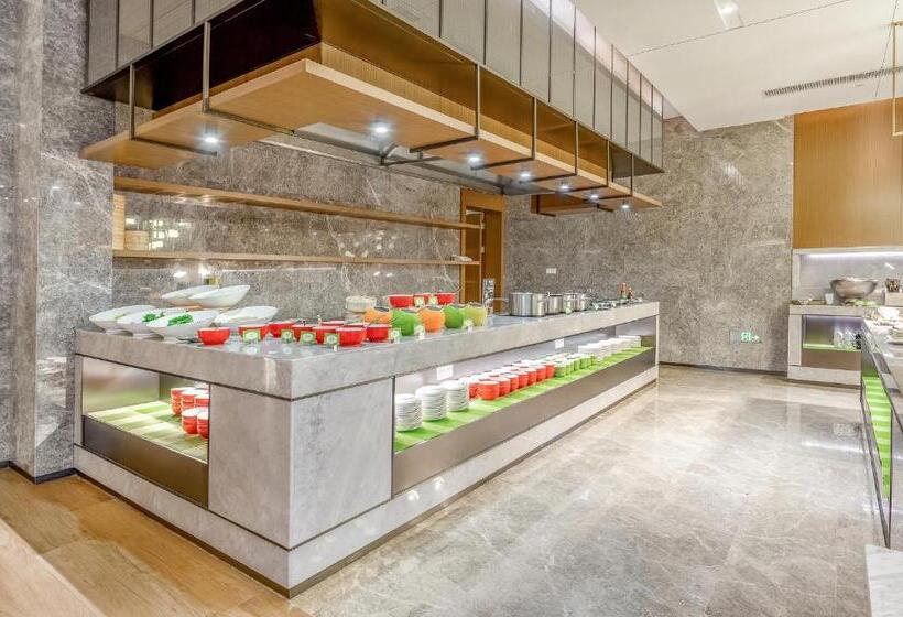 هتل Hampton By Hilton Dongguan Central Plaza