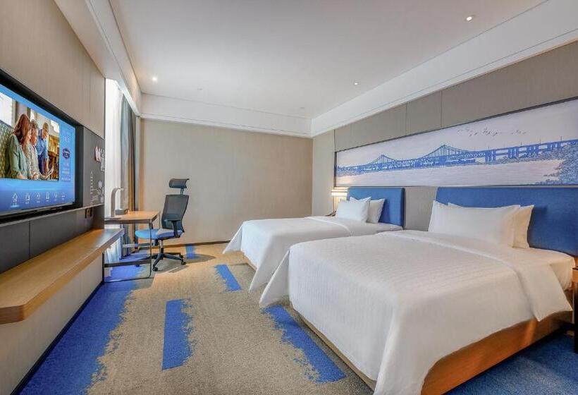 هتل Hampton By Hilton Dongguan Central Plaza