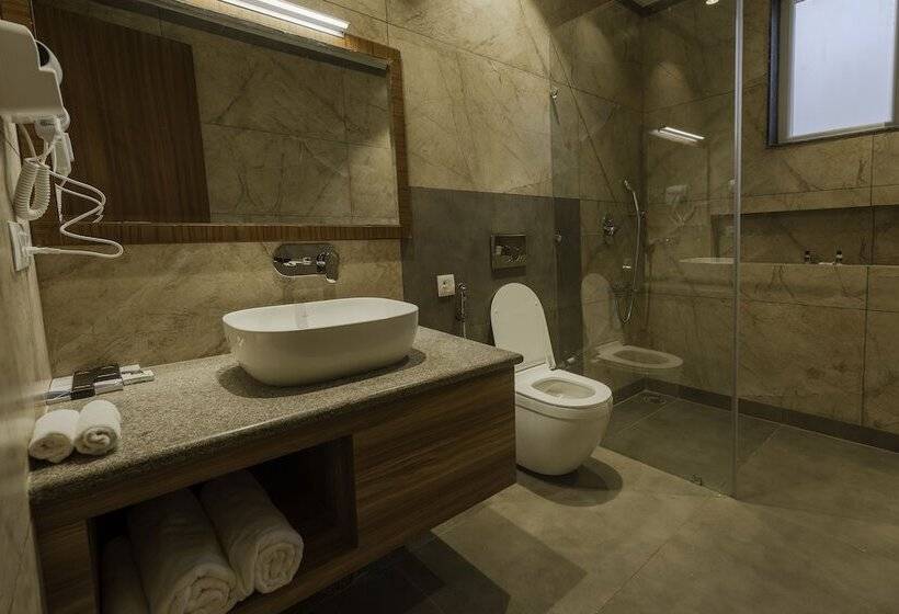 هتل Merak Resort Corbett