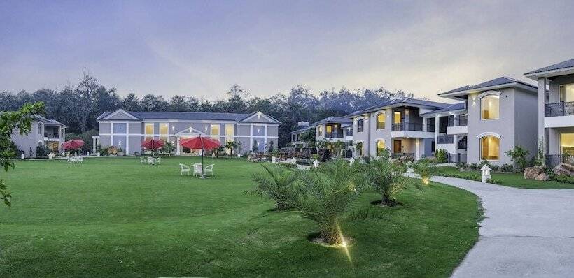 هتل Merak Resort Corbett