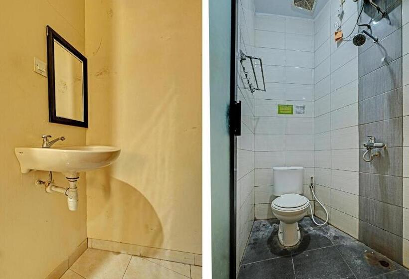 هتل Oyo 91522 Candi Gebang Guesthouse