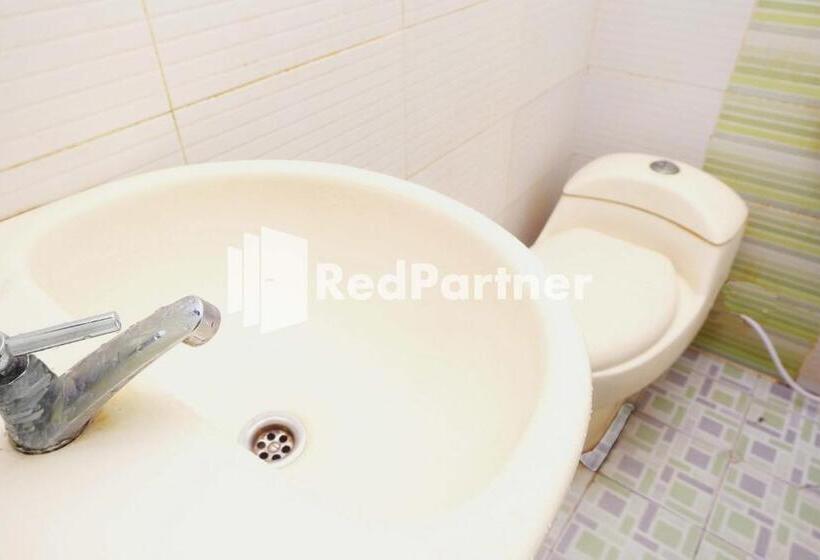 فندق Permata Makassar Mitra Reddoorz
