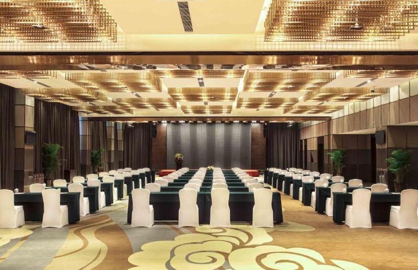 فندق Ramada Plaza By Wyndham Xi An South