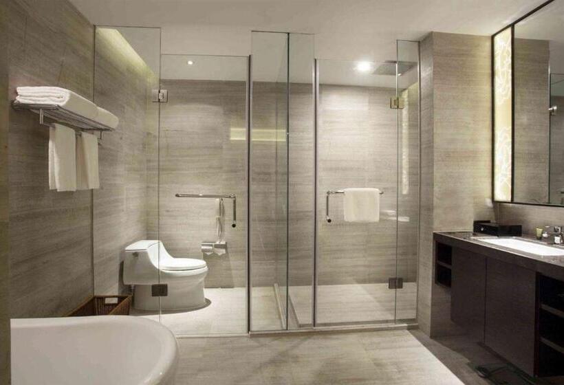 فندق Ramada Plaza By Wyndham Xi An South
