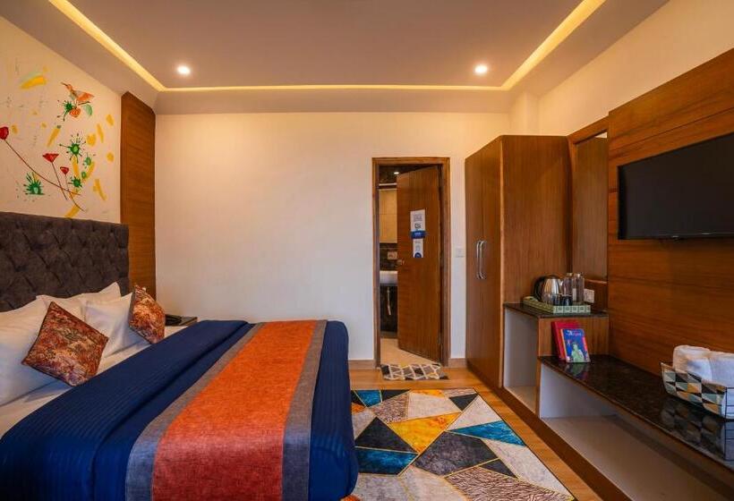 ホテル Shalom Backpackers Mussoorie