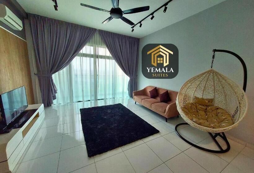 فندق Yemala Suites At Skyloft   Johor