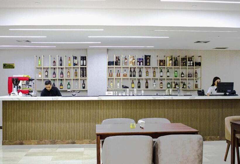 Juniotel Hotel Boutique