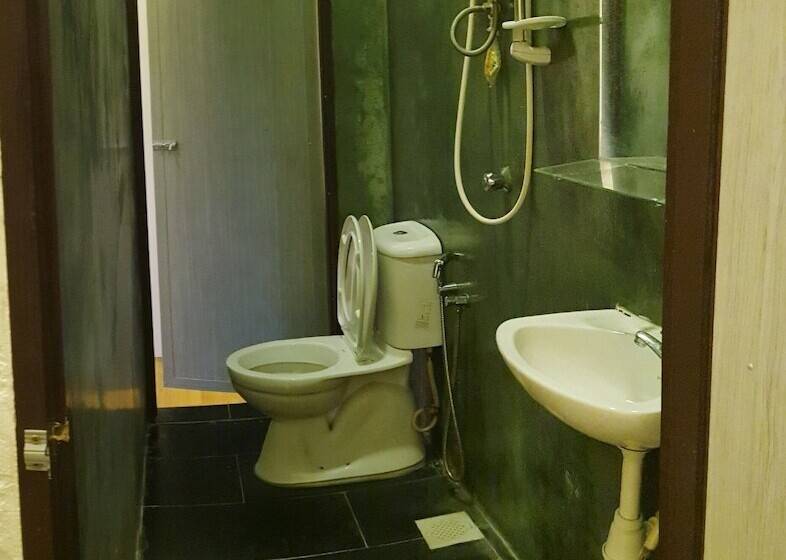 پانسیون Industrial Suites At Bandar Sunway