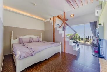 Happiness Ocean View B&b