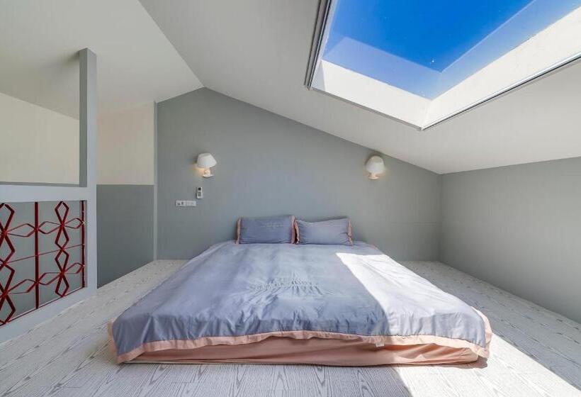 Happiness Ocean View B&b