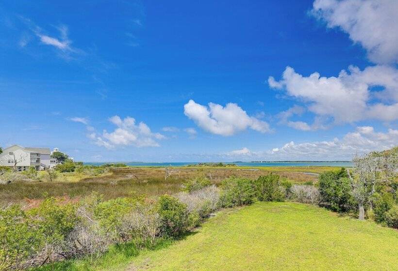 Waterfront Home W/ Screened Porch & Boat Access
