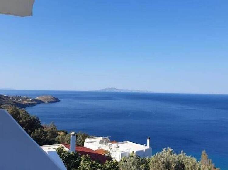 فندق Andros Seaview