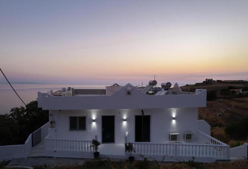 فندق Andros Seaview