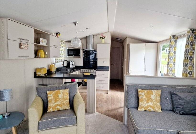 فندق Tranquil Lodge Retreat In Beattock