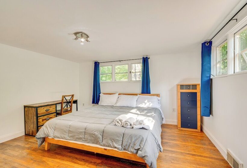 Laconia Resort Home < 2 Mi To Lake Winnipesaukee