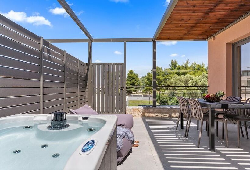 پانسیون Argeno Suites Lefkada