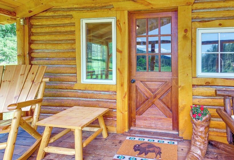 Remote Custer Cabin W/ Fire Pit & Near State Park!