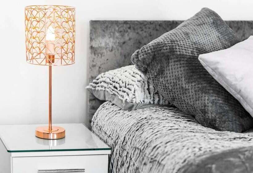 اقامتگاه Birmingham Blissful Retreat 3 Bed House
