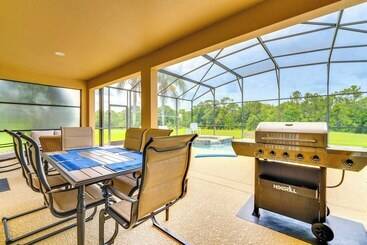 6 Mi To Disney World: Spacious Kissimmee Retreat!