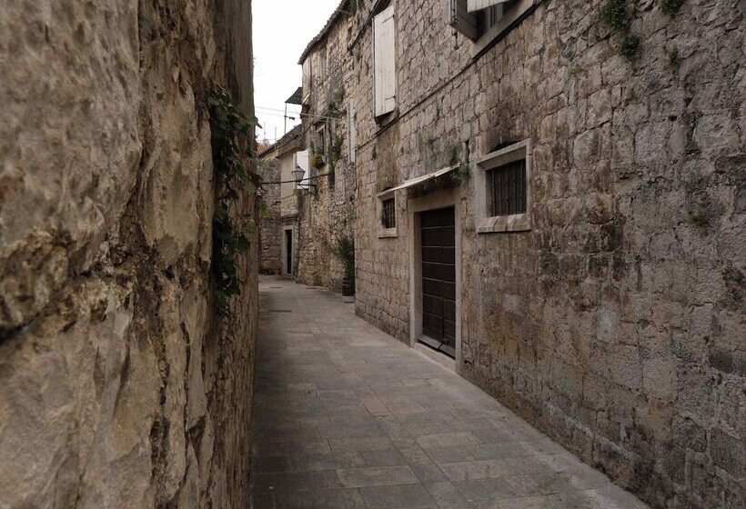 مبيت وإفطار Villa Eight By Villa Kuzmanic