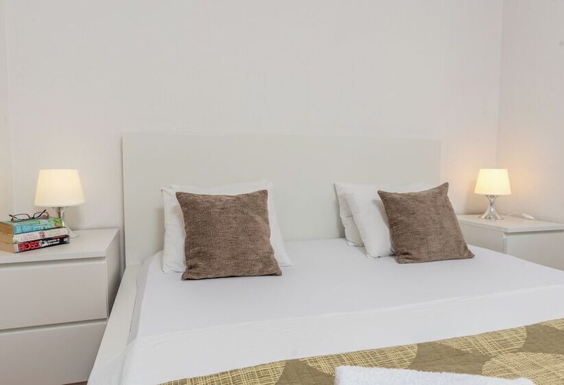 مبيت وإفطار Villa Eight By Villa Kuzmanic