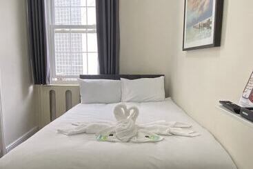 هتل Lime Grove House &