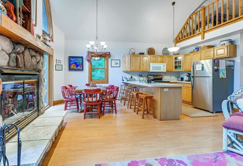 Peaceful White Sand Lake House W/ Dock & Deck!