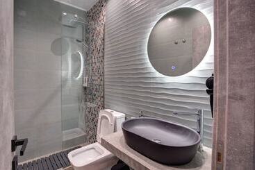 پانسیون Agora Apartments