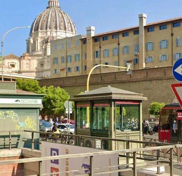 پانسیون Vatican Rooms Haven