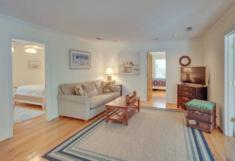 Near Edisto Beach State Park: Home W/ Lanais!