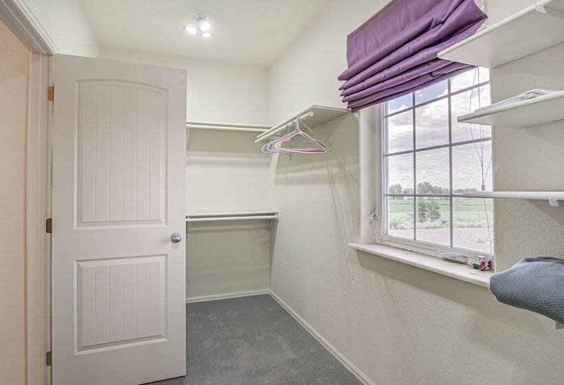 Pet Friendly Monte Vista Home W/ Game Room!