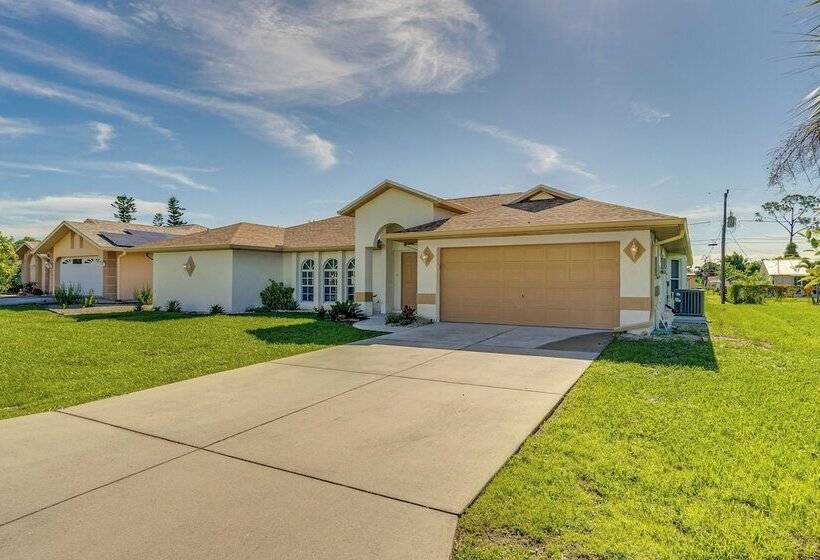 Port Charlotte Home ~ 3 Mi To Beach & Harbor!