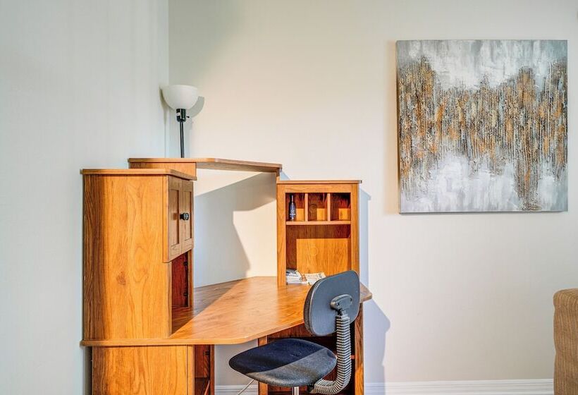 Welcoming Bartow Home Near Family Attractions!