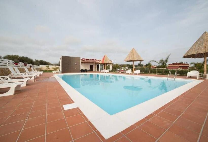 تختخواب و صبحانه Apollonion Country House