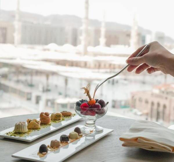 هتل Rotana Al Manakha Madinah